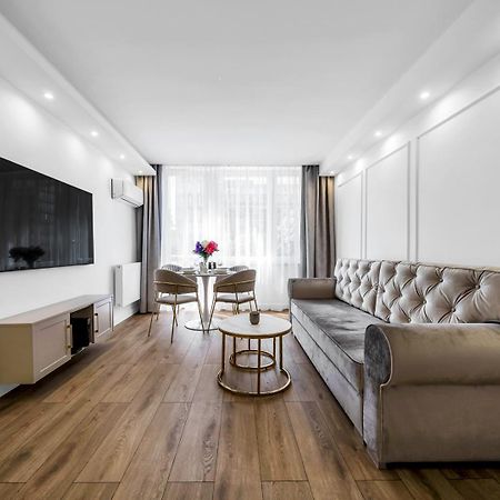 Warsaw Centrum Apartment - Workspace, Balcony - By Rentujemy Εξωτερικό φωτογραφία