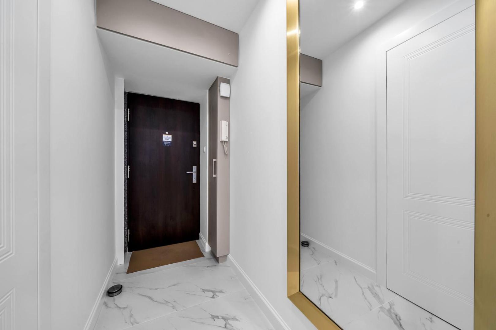 Warsaw Centrum Apartment - Workspace, Balcony - By Rentujemy Εξωτερικό φωτογραφία