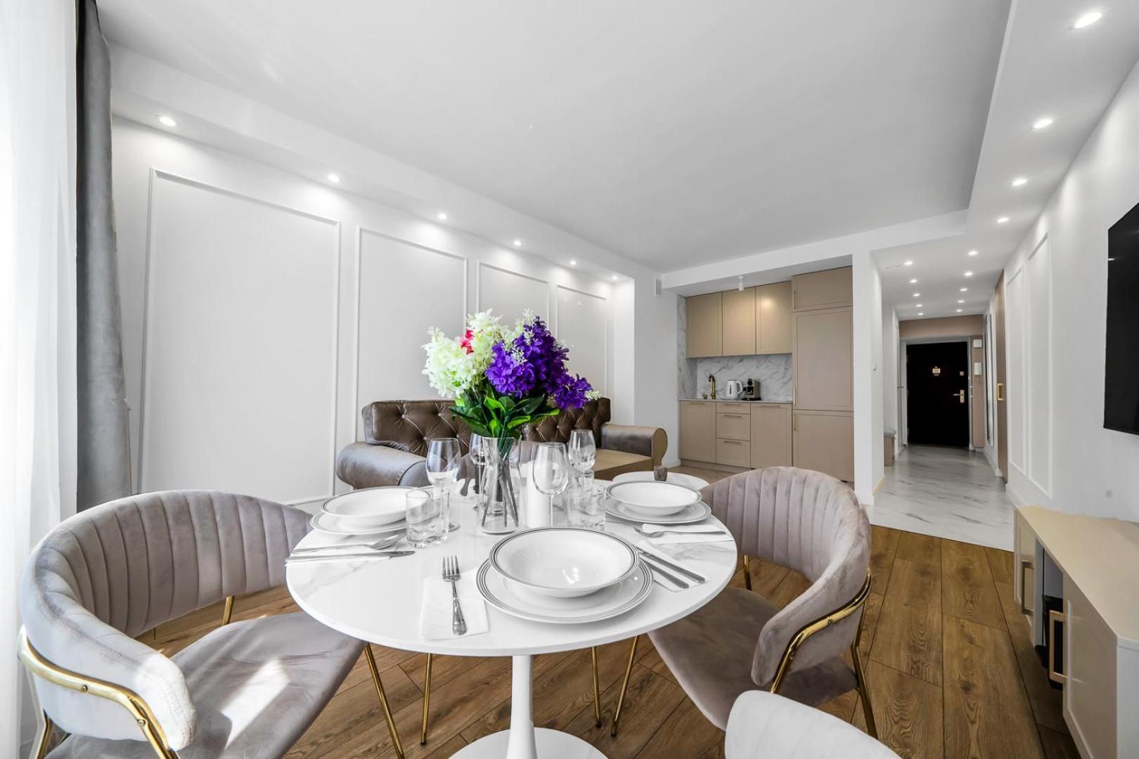 Warsaw Centrum Apartment - Workspace, Balcony - By Rentujemy Εξωτερικό φωτογραφία