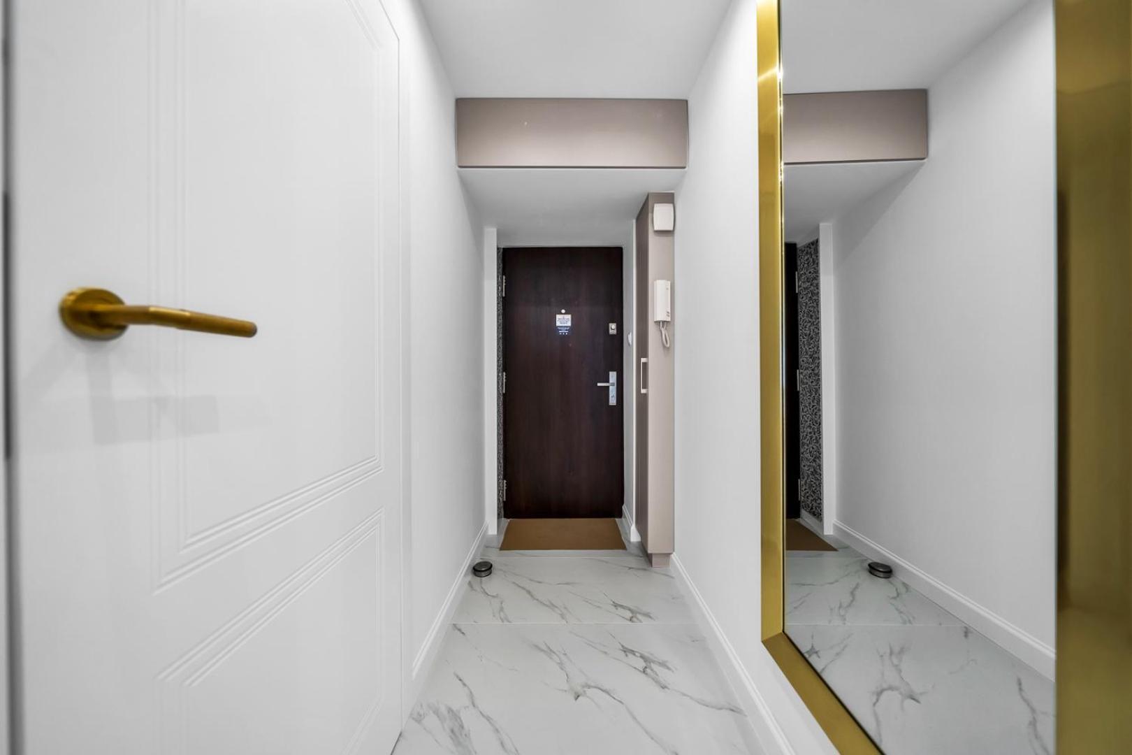 Warsaw Centrum Apartment - Workspace, Balcony - By Rentujemy Εξωτερικό φωτογραφία